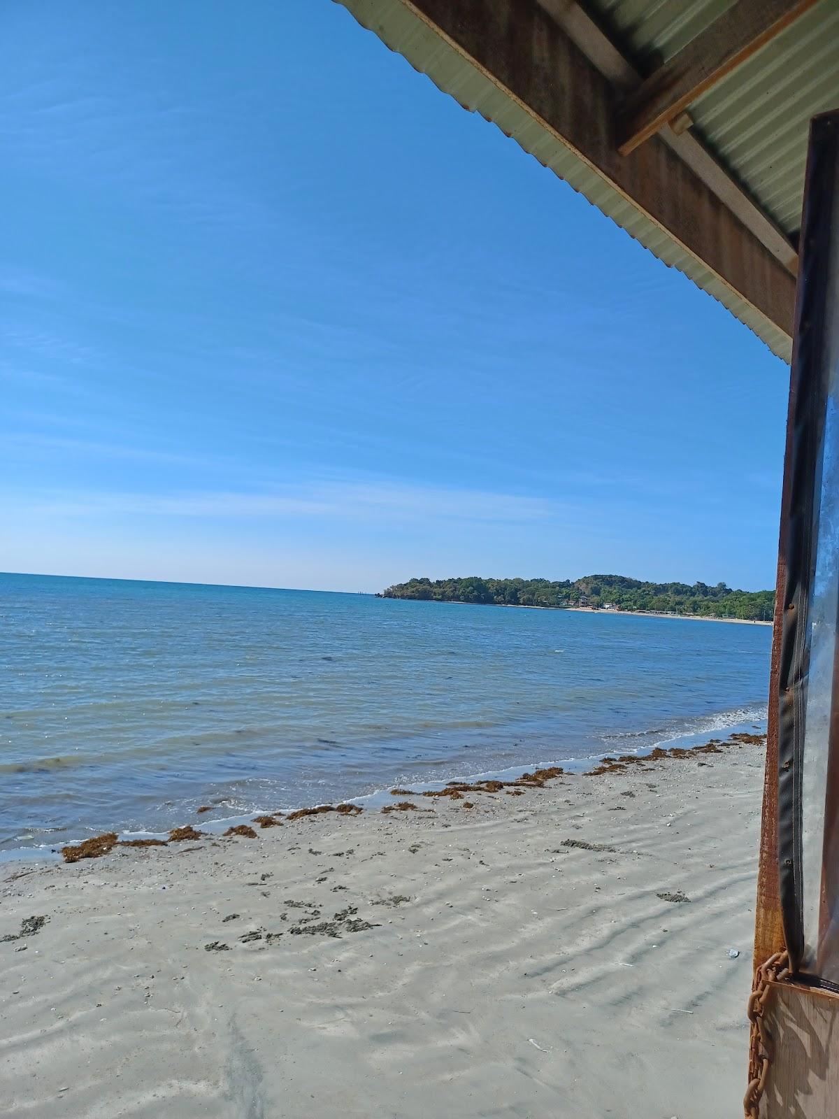 Sandee Wil Jam Beach Cottages