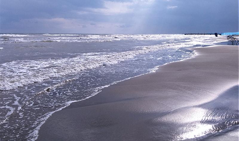 Sandee Safdaf Beach Resort