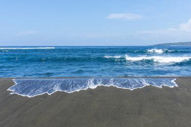 Sandee Pointe Aux Sables Beach