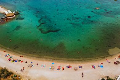 Sandee Girenica Beach
