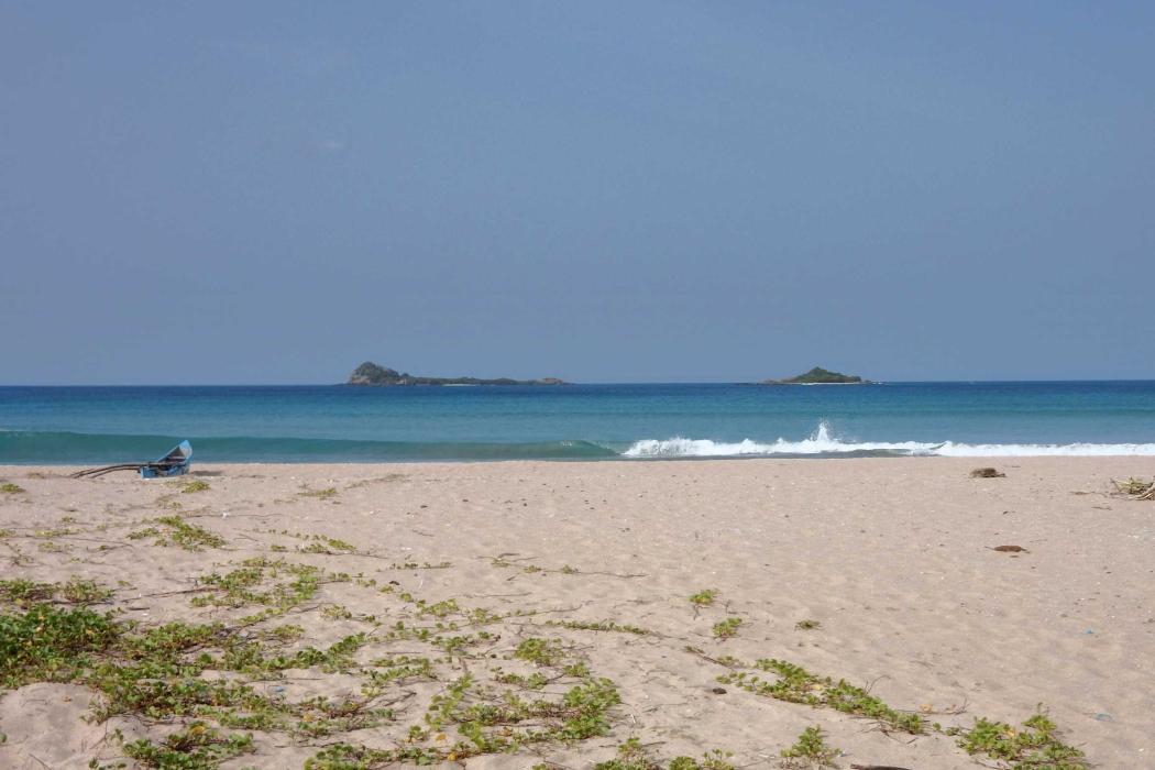 Sandee Nilaveli Beach