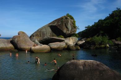 Sandee Praia Das Pedras Camburi