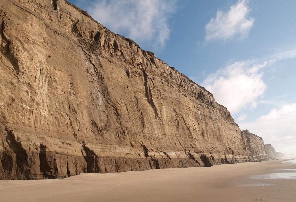 Sandee Ross Cove Beach