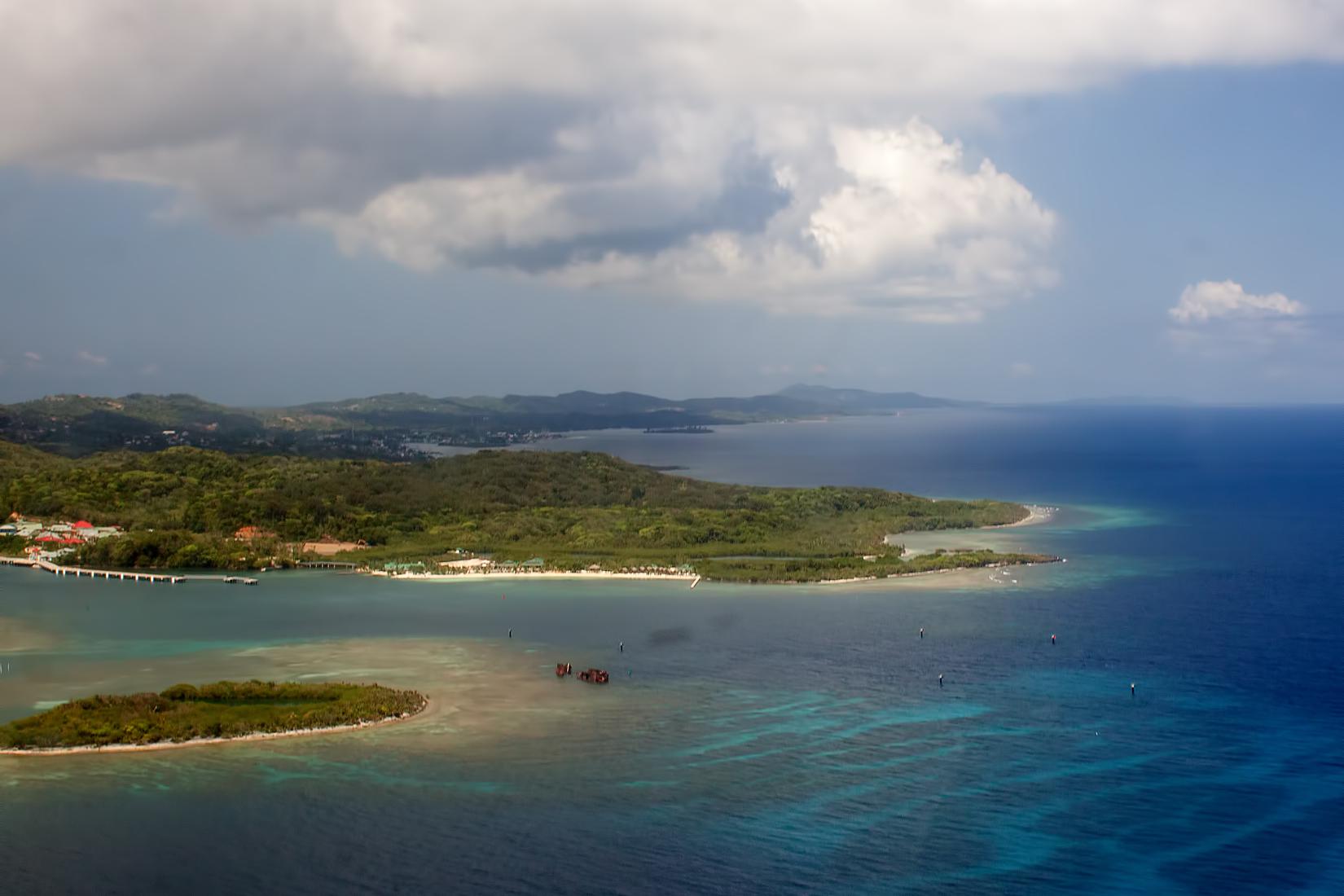 Sandee - HomePage / Utila