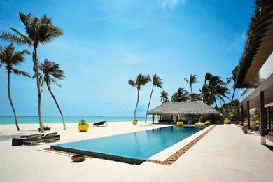 Sandee Velaa Private Island