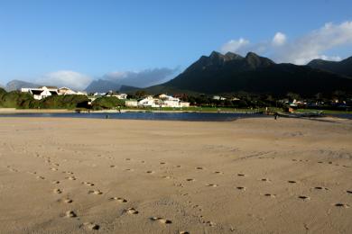 Sandee Kleinmond Beach