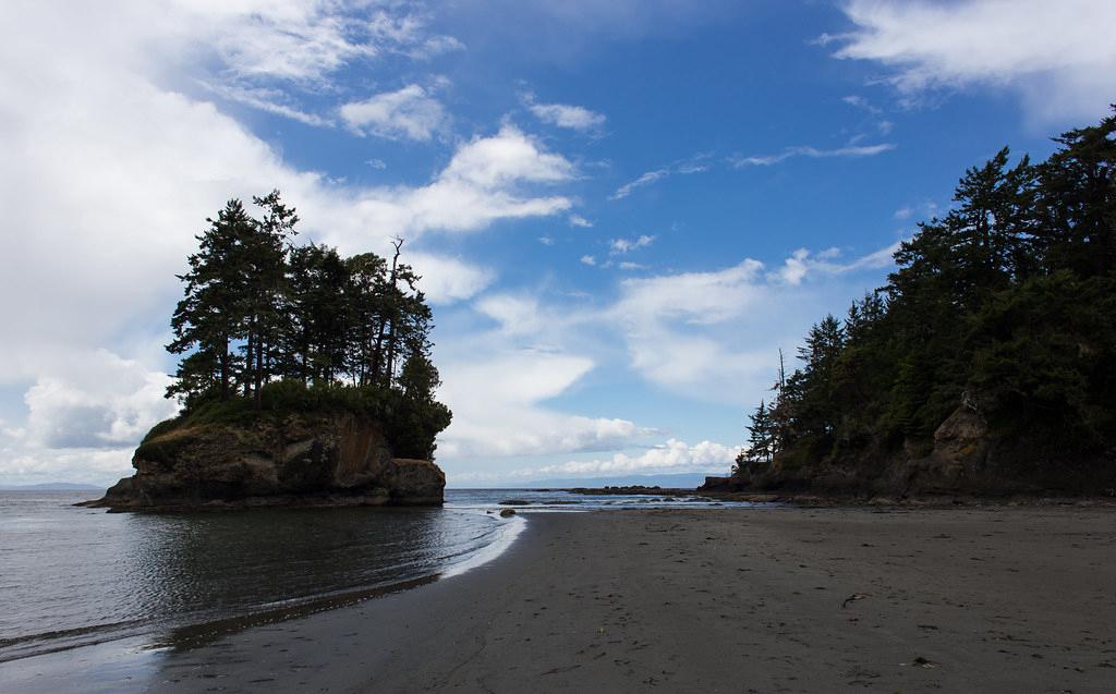 Sandee Crescent Beach