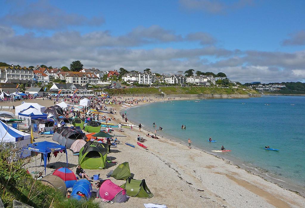 Sandee Gyllyngvase Beach