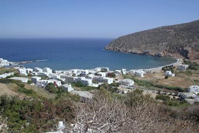 Sandee Apollonas Beach