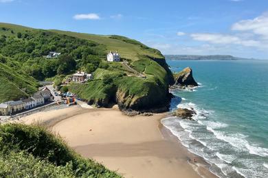 Sandee Llangrannog Beach
