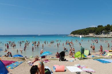 Sandee Slanica Beach