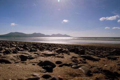 Sandee Dinas Dinlle Beach