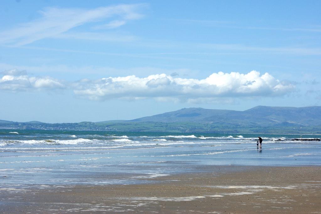 Sandee - HomePage / Llandanwg