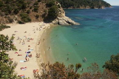 Sandee Cote Dazur Beach