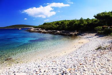 Sandee Beach Pelinovik