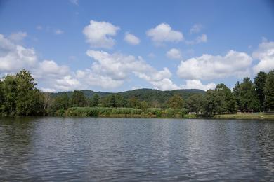 Sandee Lake Summit Private Boat Ramp & Beach