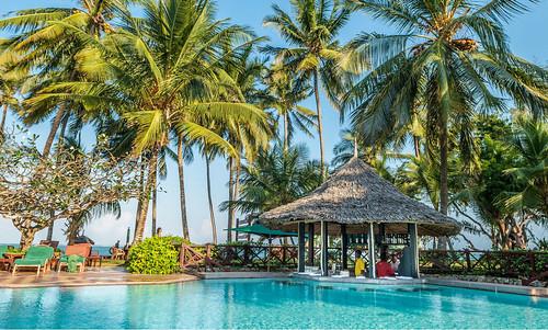 Sandee Serena Resort Beach