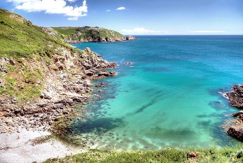 Sandee Le Jaonnet Bay