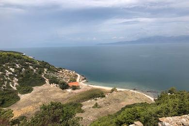 Sandee Rhamnous Beach