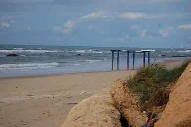 Sandee Mikhmoret Beach