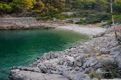 Sandee Javorna Beach
