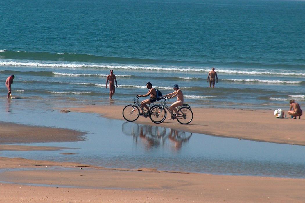 Sandee Plage Naturiste De La Giraudiere - Oleron