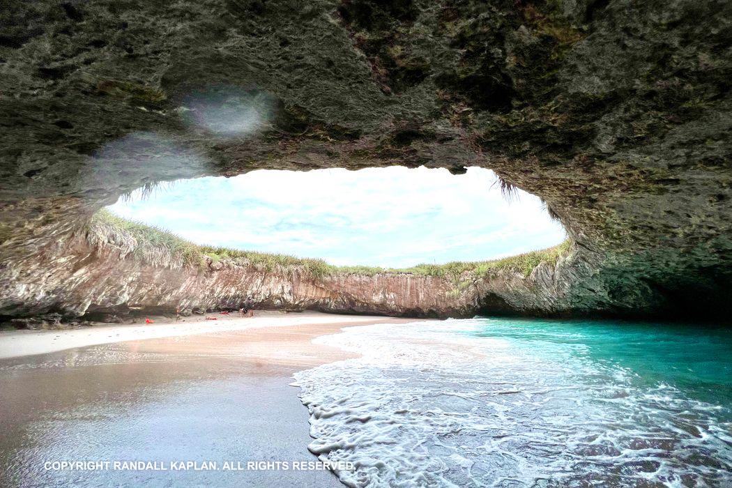 Sandee Hidden Beach