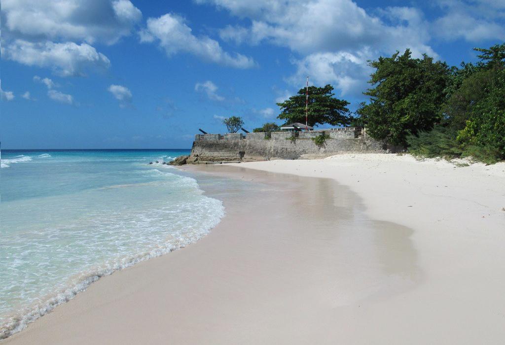 Sandee Carlisle Bay