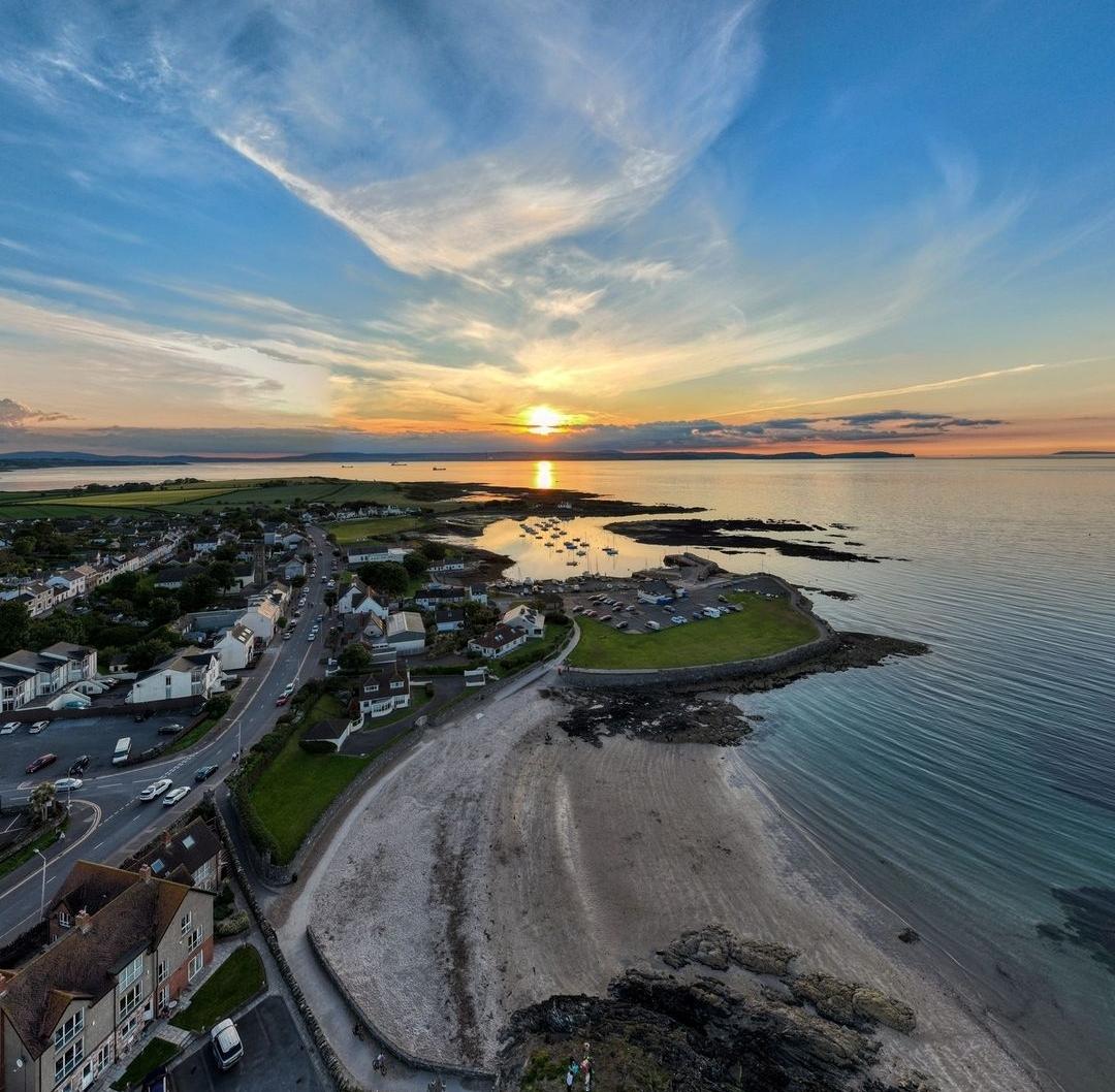 Sandee Groomsport Beach