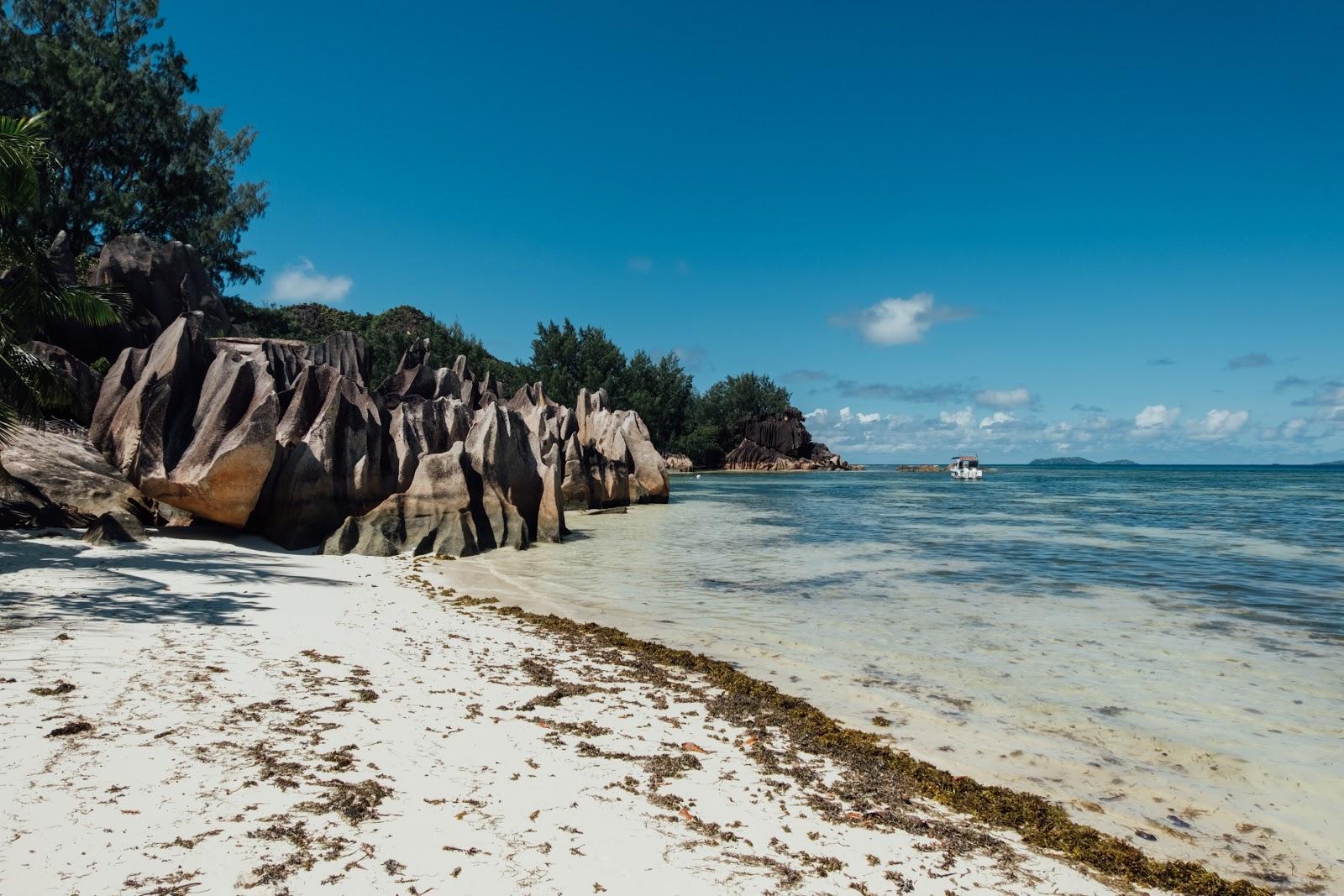 Sandee Laraie Bay