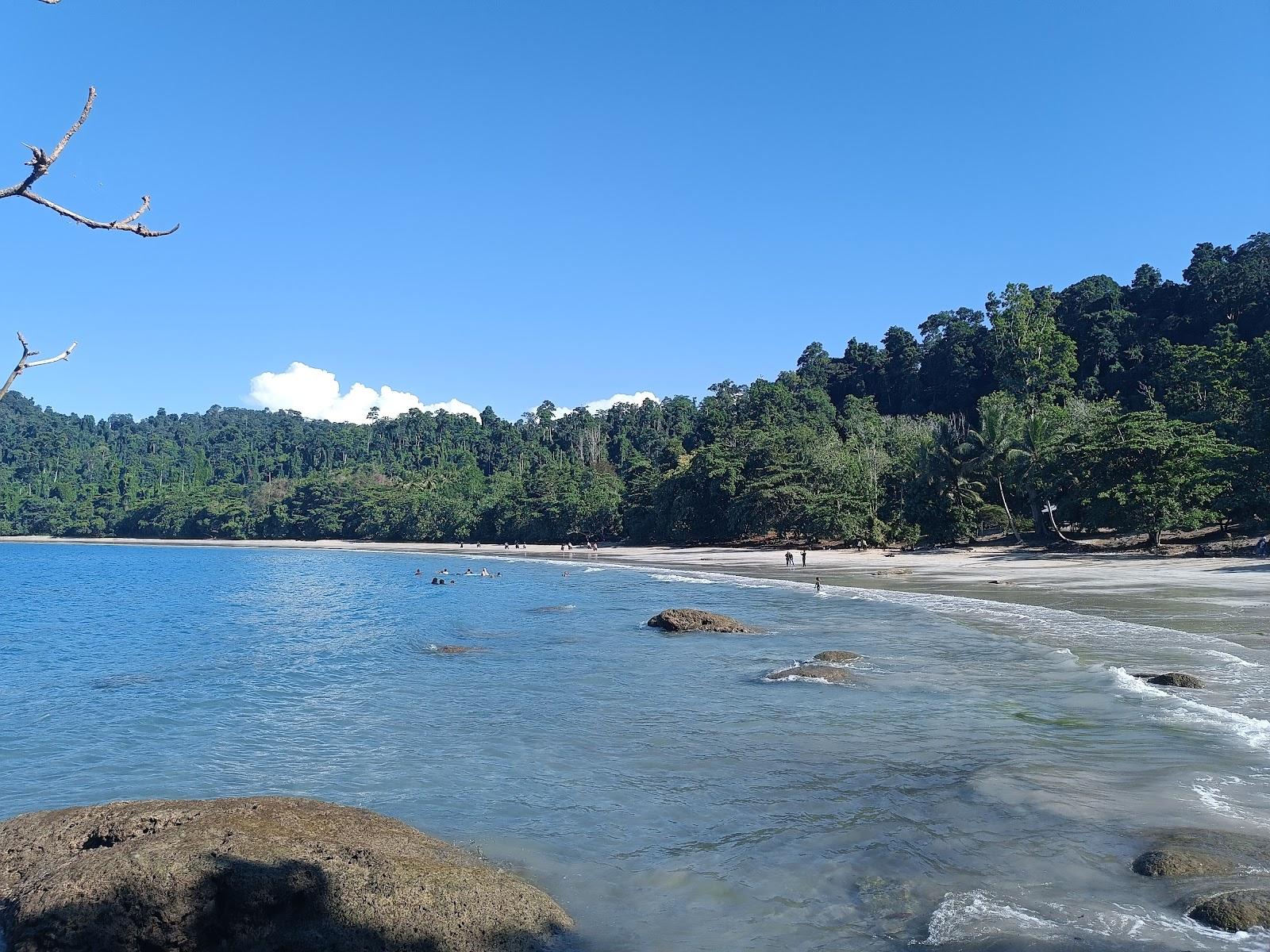 Sandee Pantai Undi