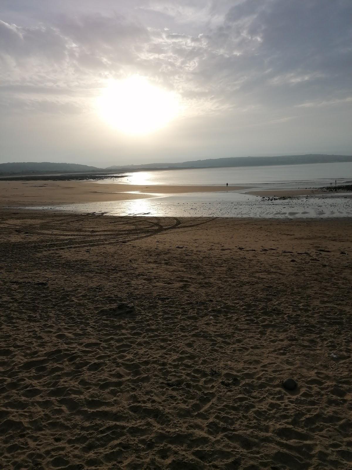 Sandee Newton Bay