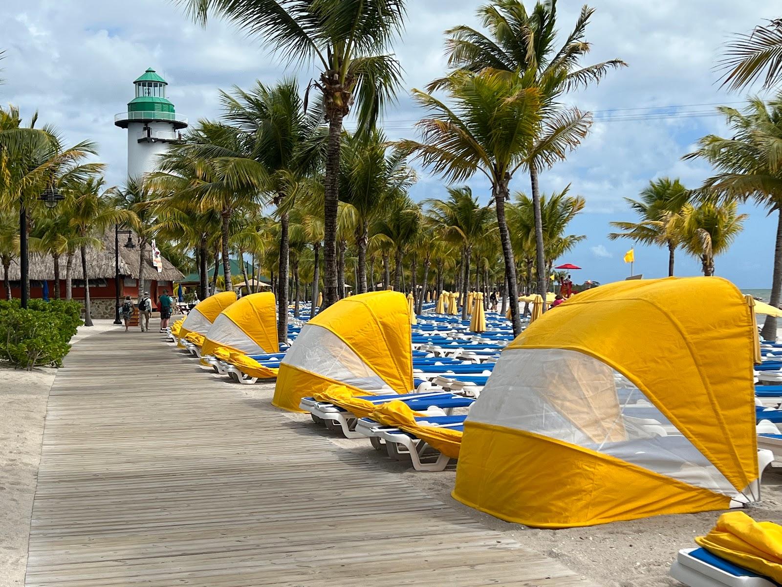 Sandee Harvest Caye Beach