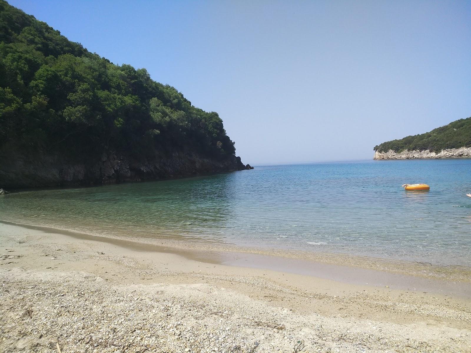Sandee Stavrolimena Beach