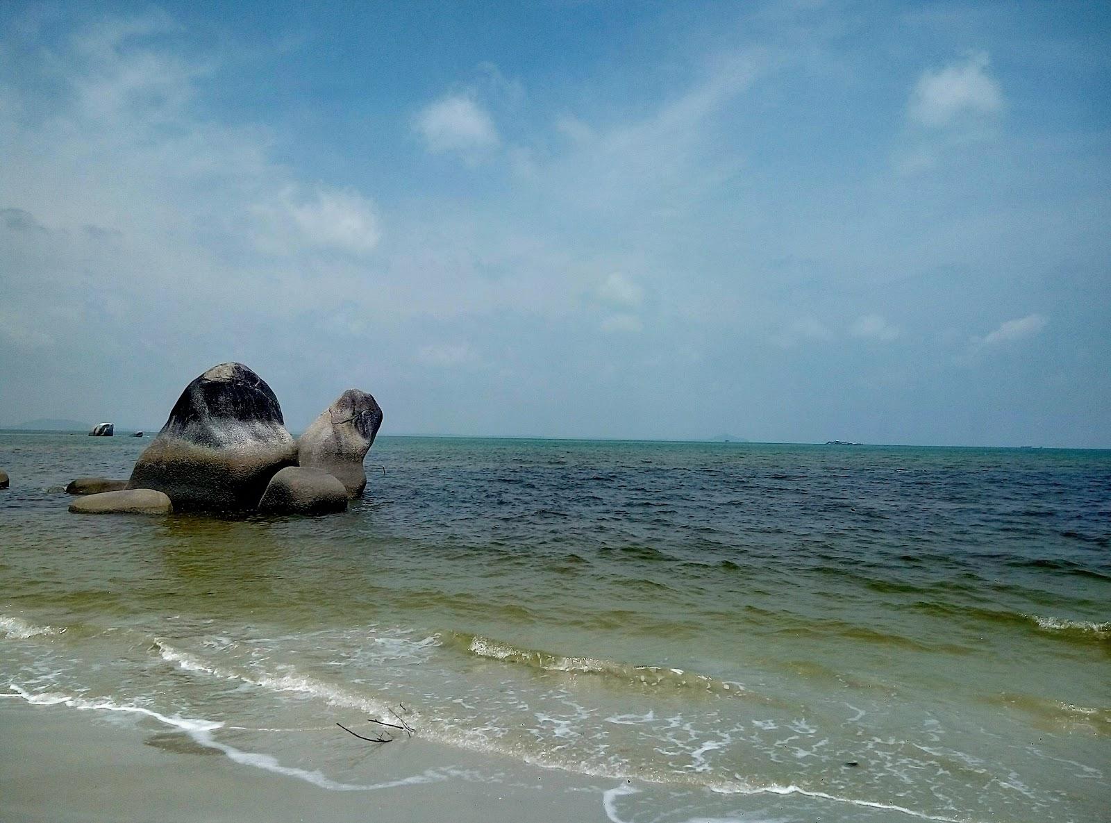 Sandee Romodong Beach