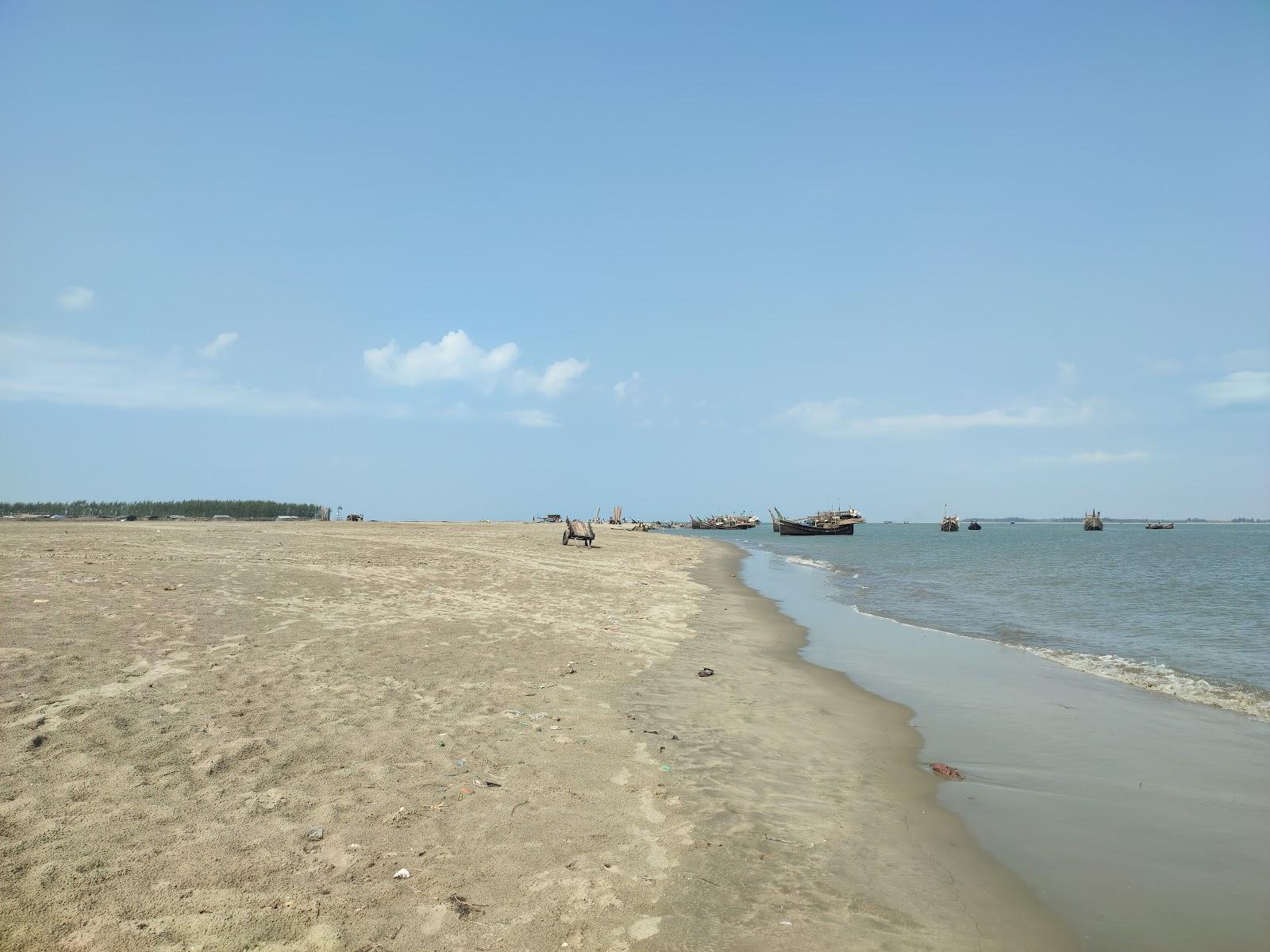 Sandee Nazirartek Beach