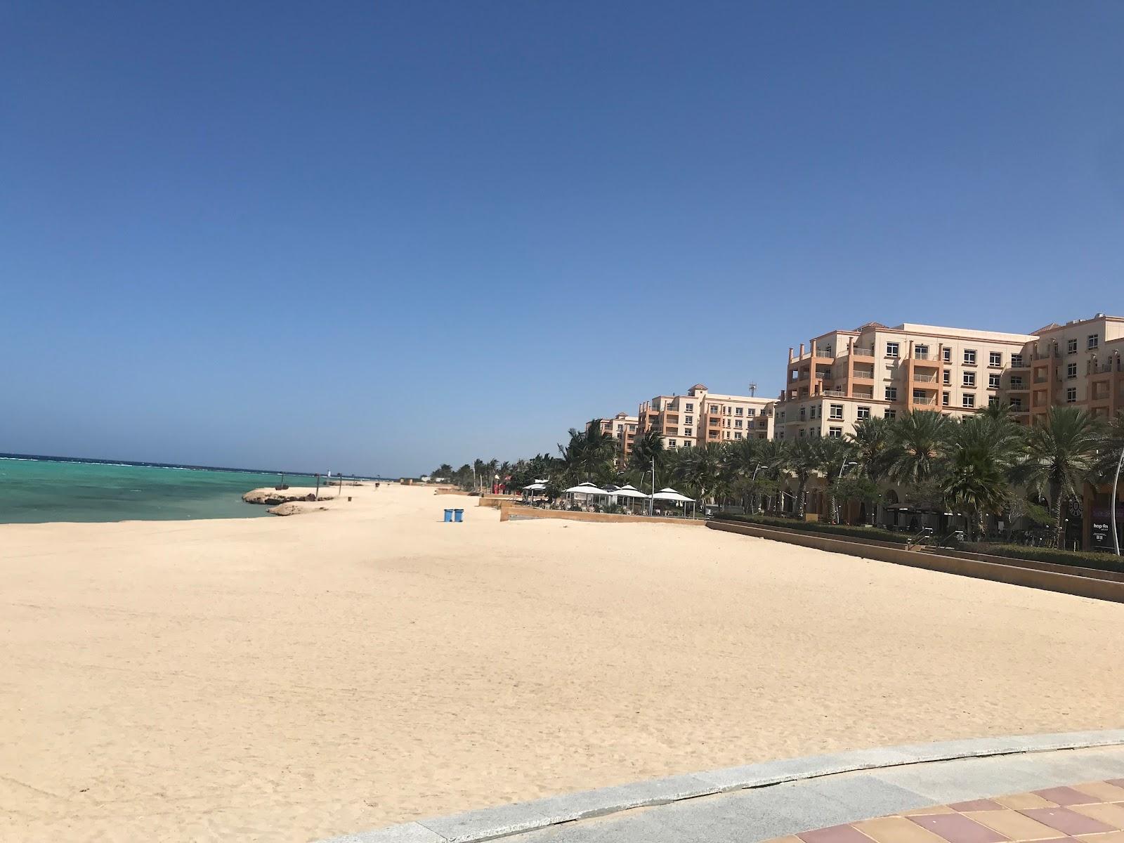 Sandee Beach Walk