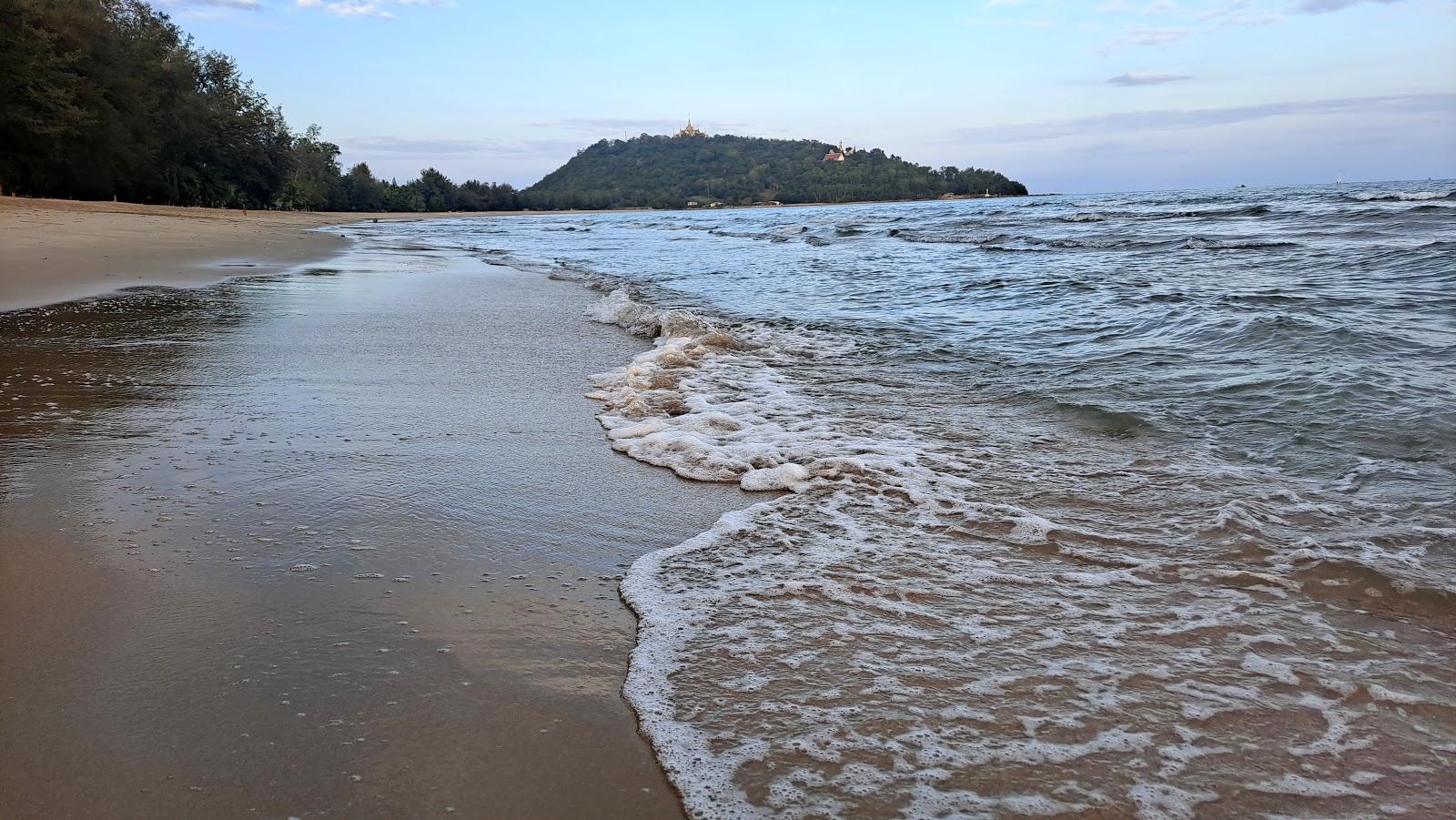 Sandee Baan Rim Haad Resort