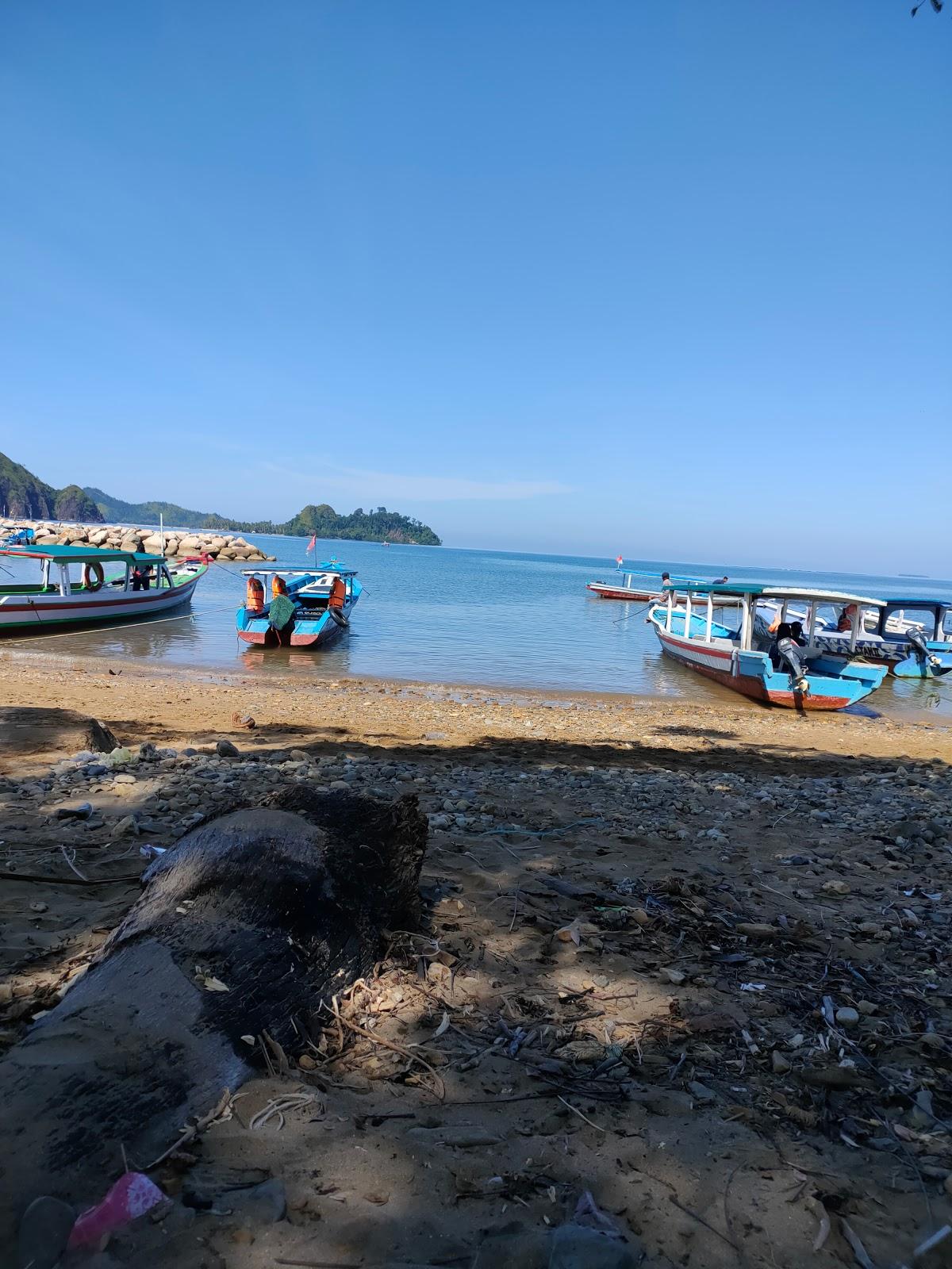 Sandee Alohong Beach