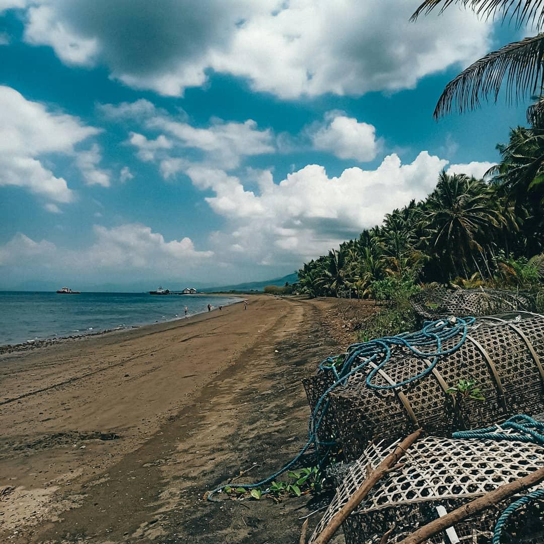 Sandee Wairhubing Beach
