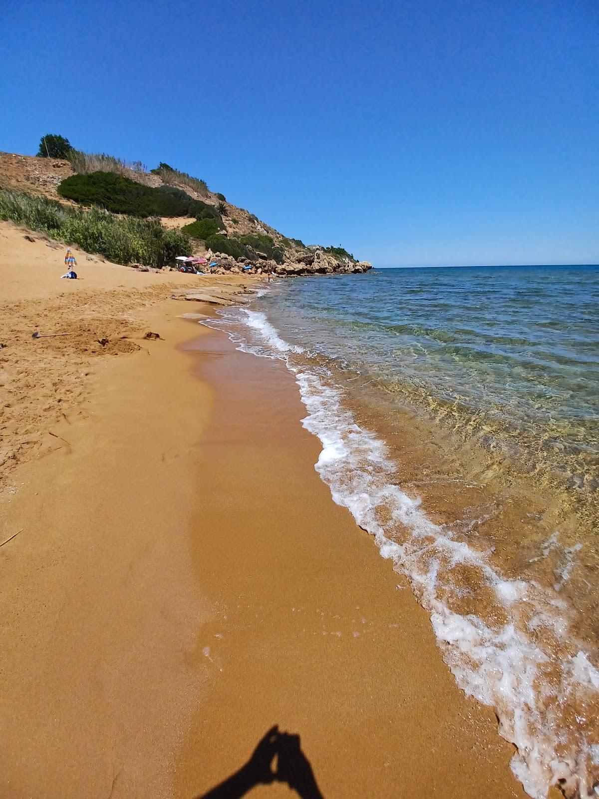 Sandee Curmo Beach