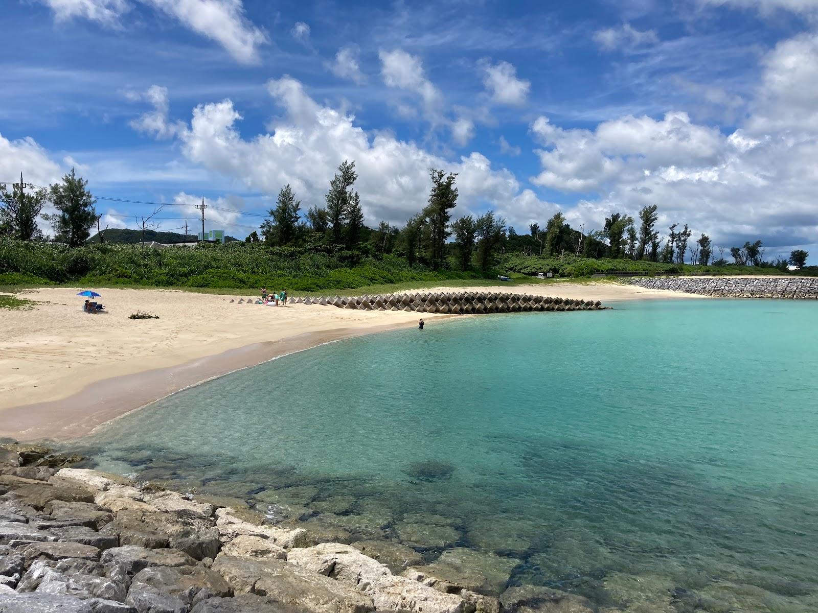 Sandee Hentona Beach