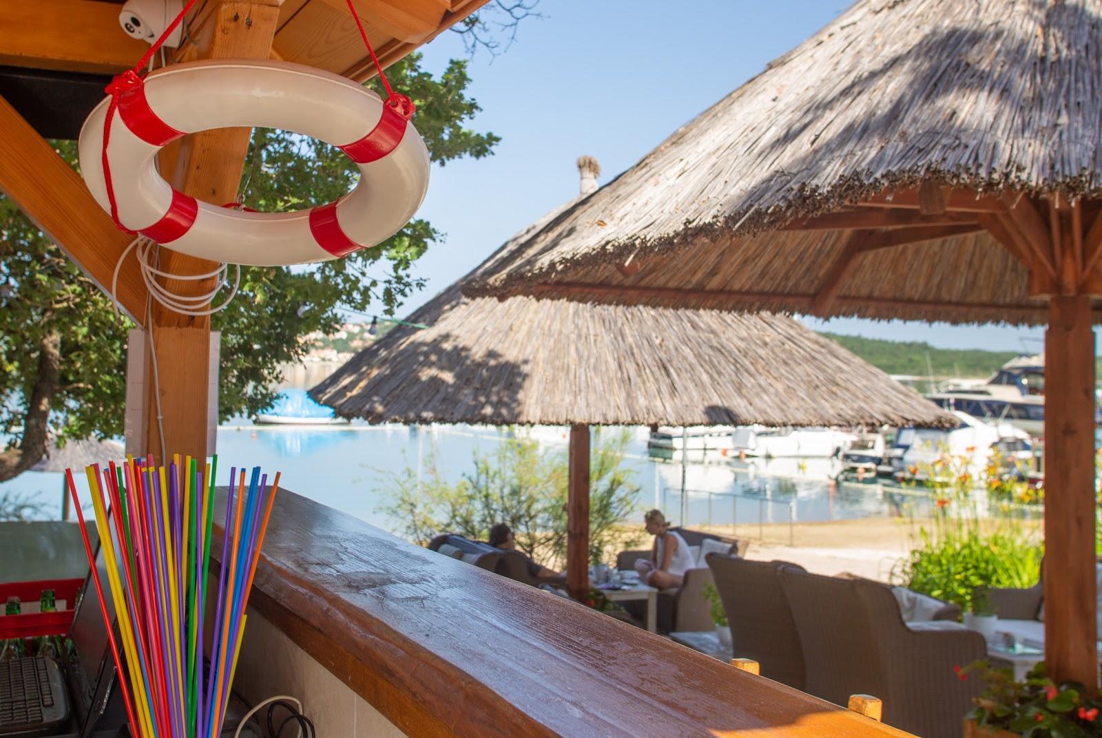 Sandee Beach Bar Slamni