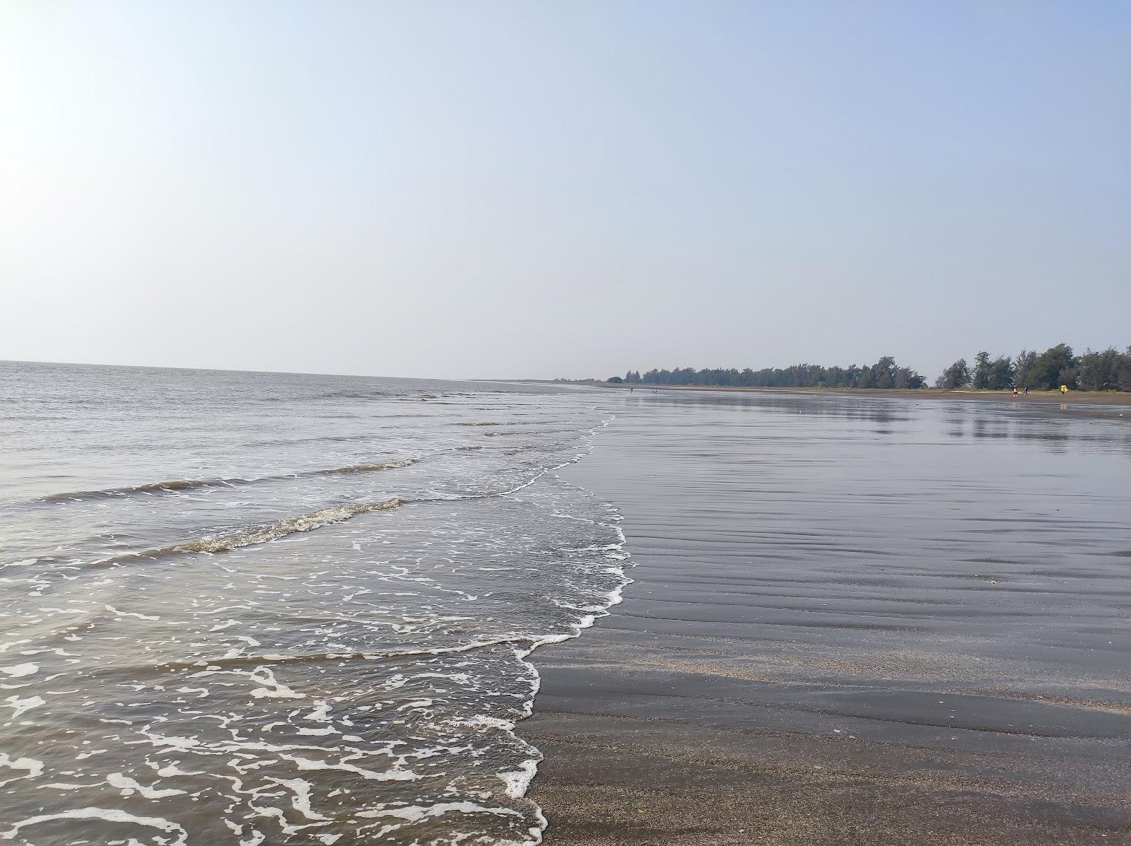 Sandee Suruchi Beach
