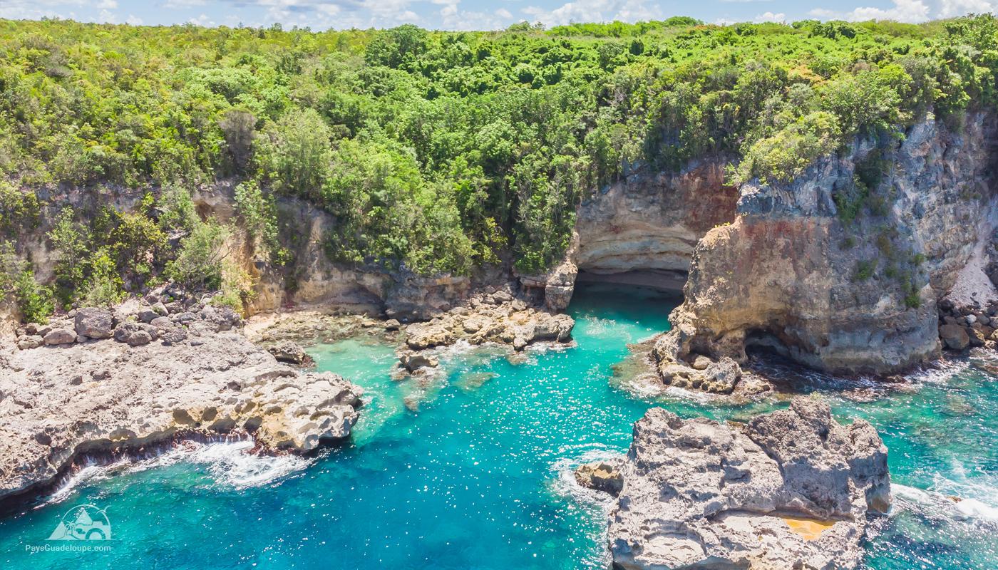 Sandee Grotte De L'Anse Castalia