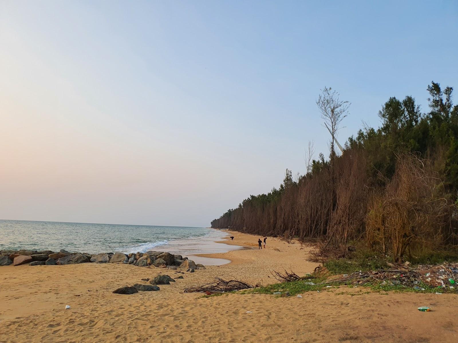 Sandee Omeesha Beach Hotel