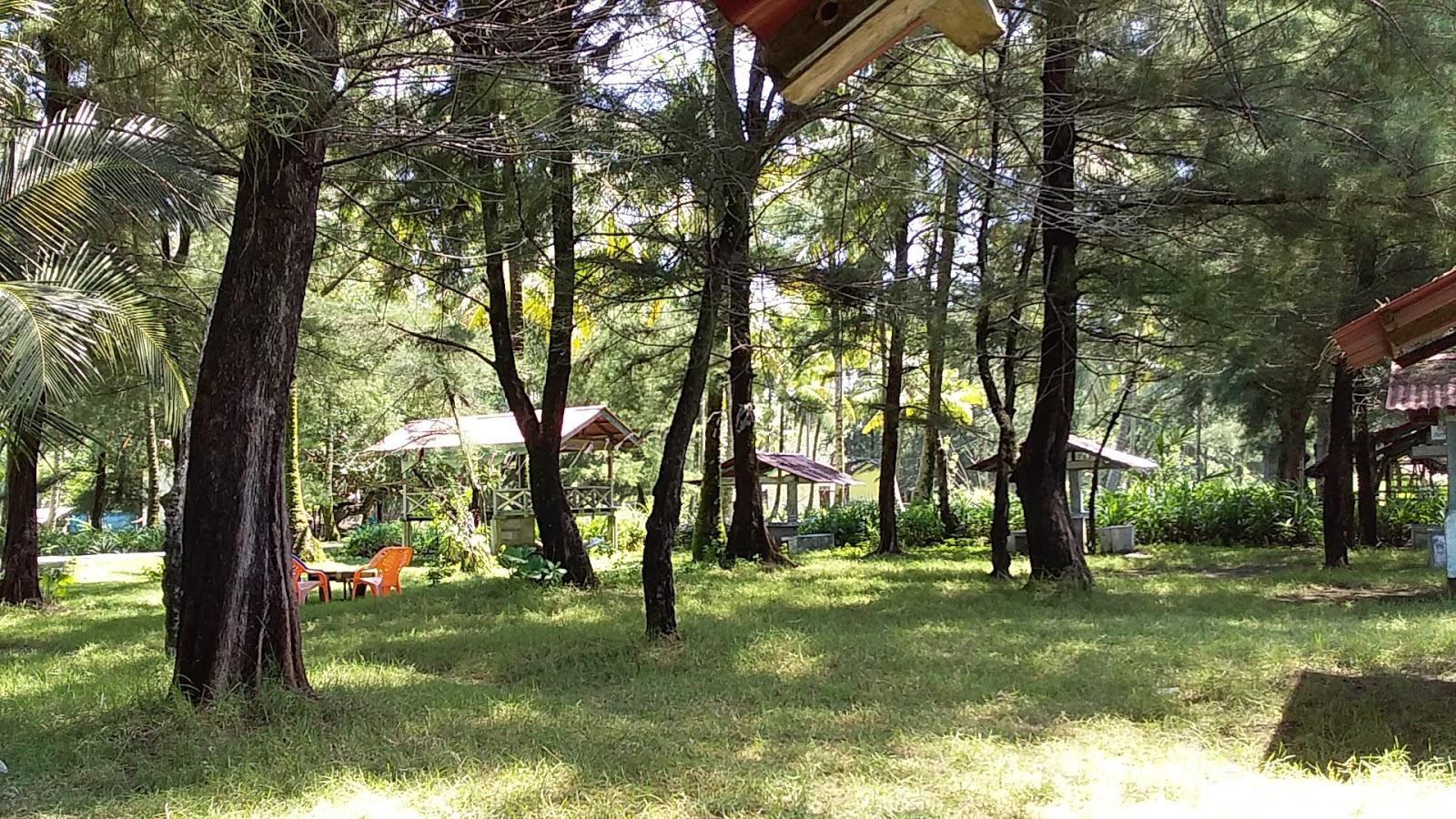 Sandee Pantai Ujong Manggeng