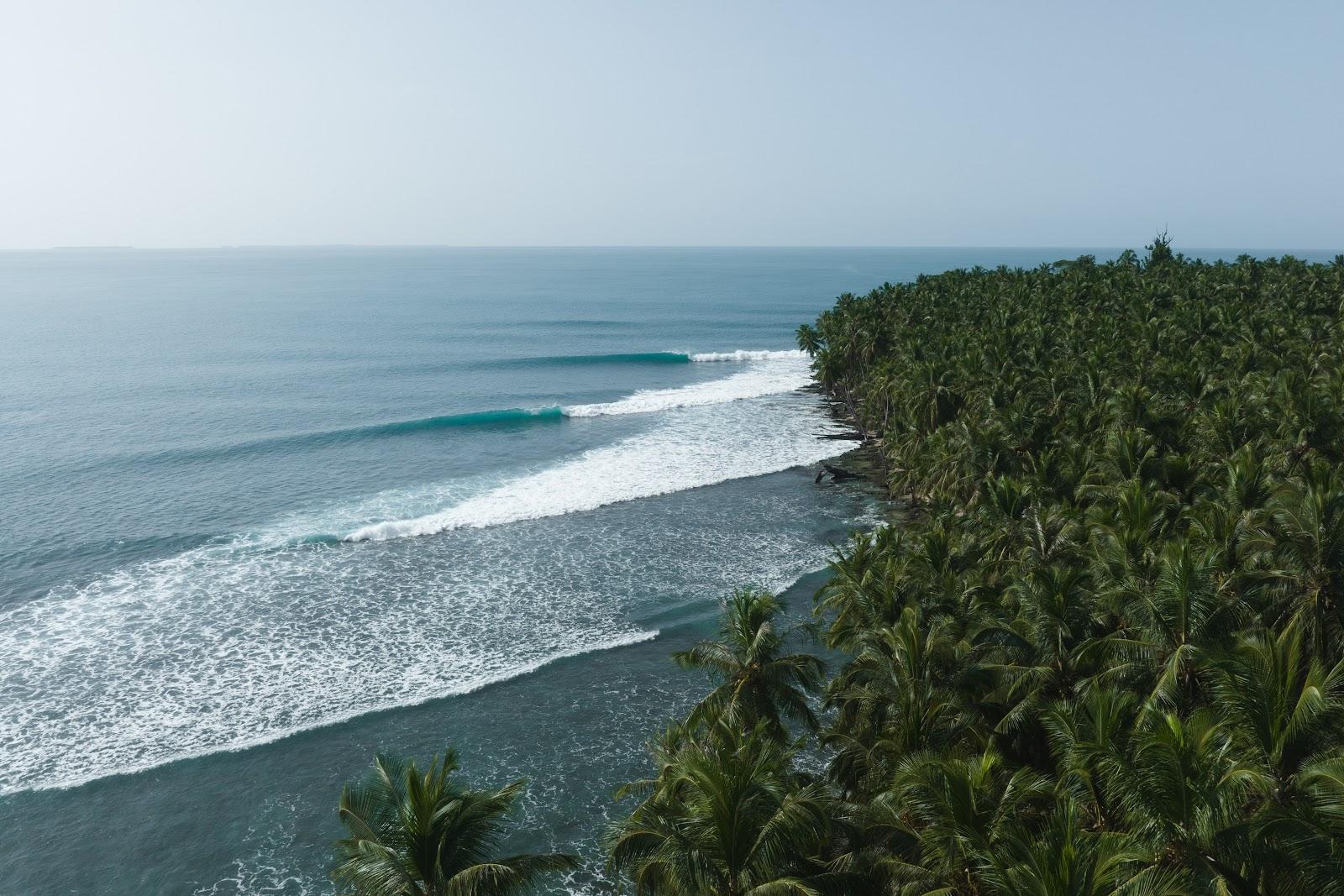 Sandee Botik Resort