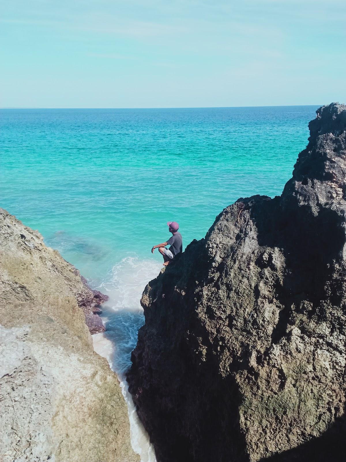 Sandee Pantai Pasir Wisata Putih