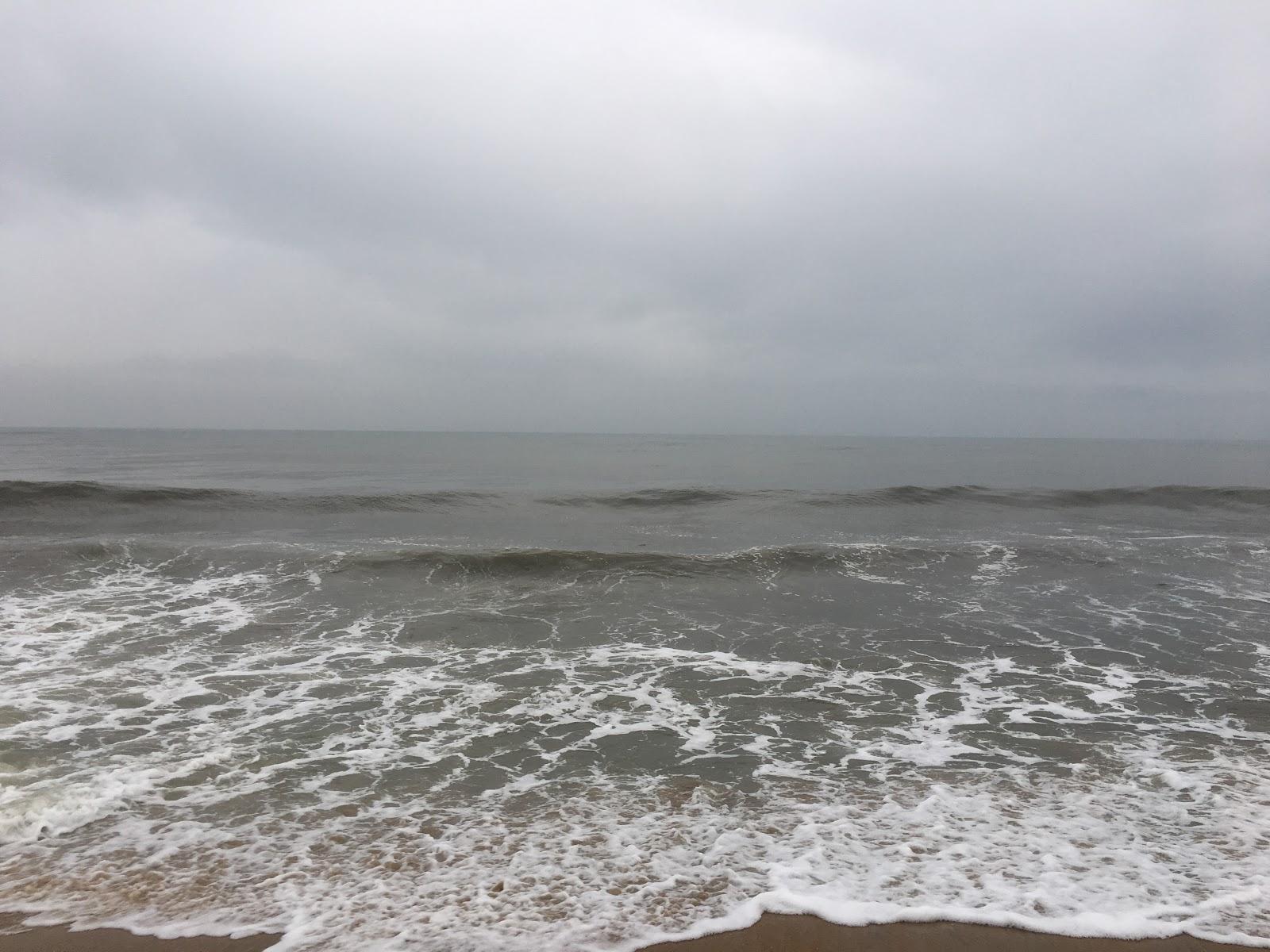 Sandee Paravanna Velapuram Beach